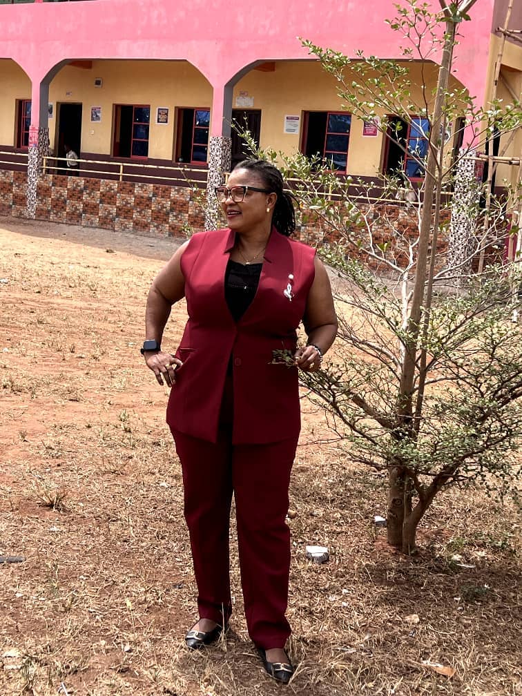 Dr Mrs Akapo O., Proprietress of D'Blossom Model Private Schools